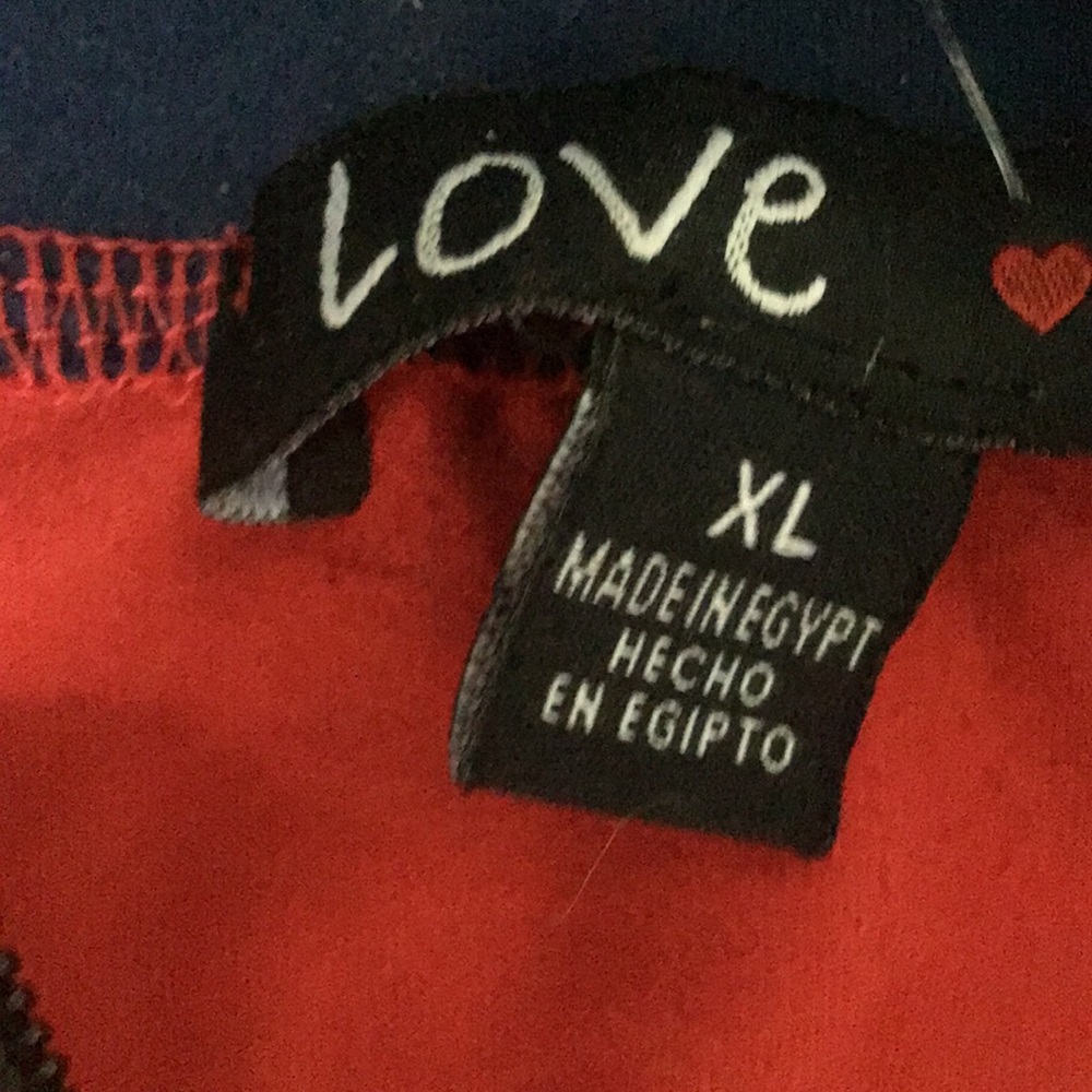 crop top - Picture 4 of 4